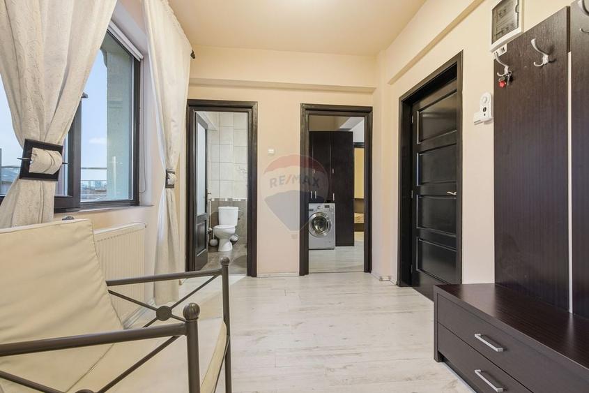 PENTHOUSE ULTRACENTRAL CU PRIVELISTE PANORAMICĂ | 3 CAMERE - 6