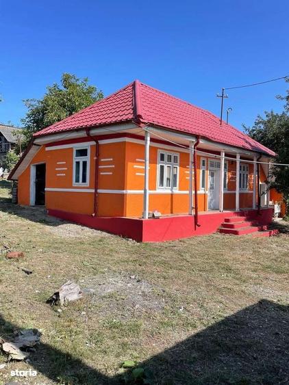 Casă cu 3 camere în Central
