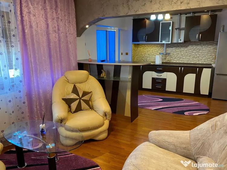 Apartament cu 2 camere decomandat, mobilat în Plantelor