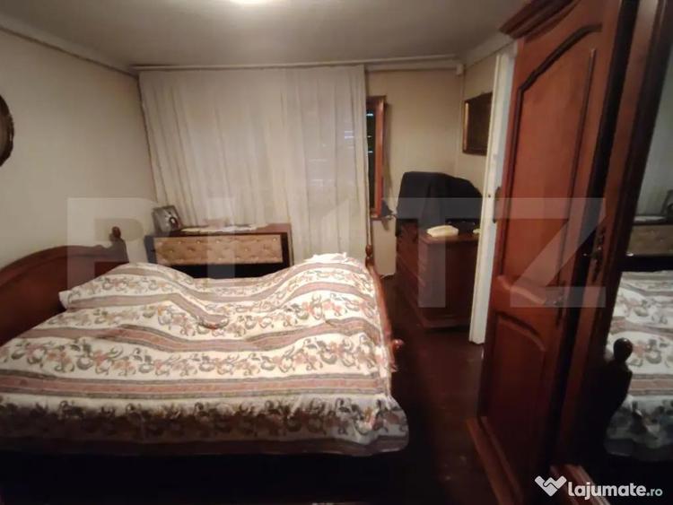 Casă cu 4 camere cu Teren 347 Mp în George Enescu