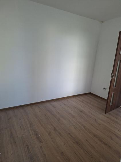 Apartament de inchiriat - 4