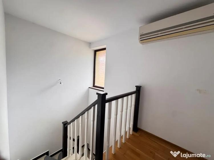 Casă cu 3 camere cu Teren 200 Mp în Palas