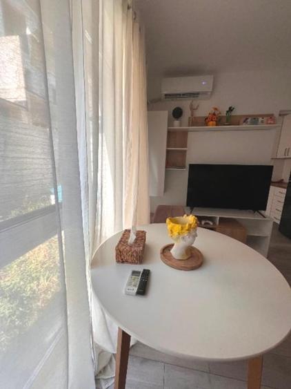 Apartament cu 2 camere semidecomandat, mobilat în 1 Decembrie 1918