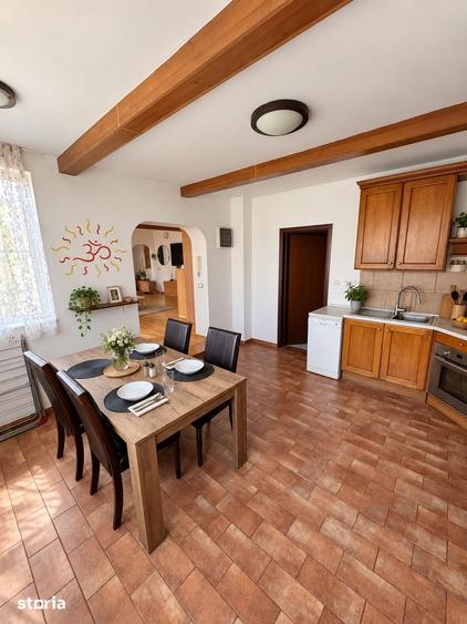 Apartament cu 3 camere în Aviatorilor