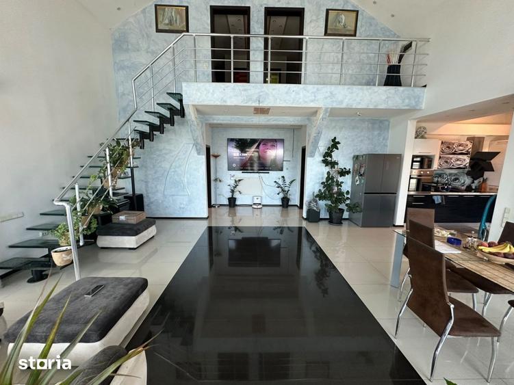 Casă cu 5 camere cu Piscina în Cazasu