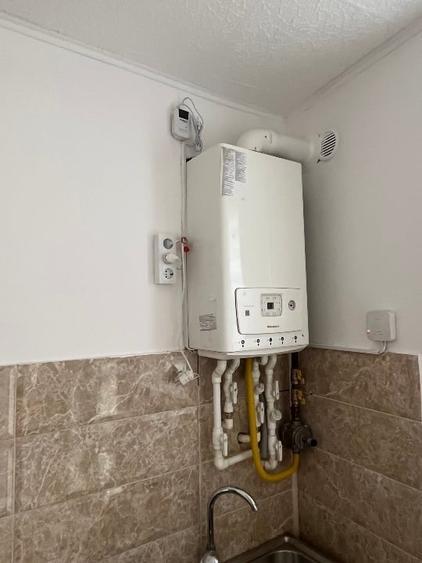 Casă individuală cu 3 camere cu Canalizare în Iancului