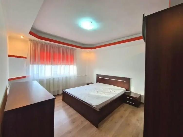 Apartament cu 4 camere decomandat, mobilat în 13 Septembrie