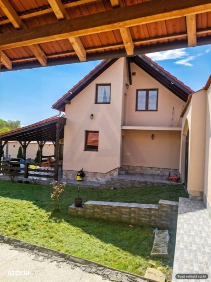 Casă cu 3 camere cu Teren 1400 Mp în Beclean
