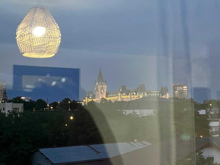 Garsonieră decomandată în Exterior Vest