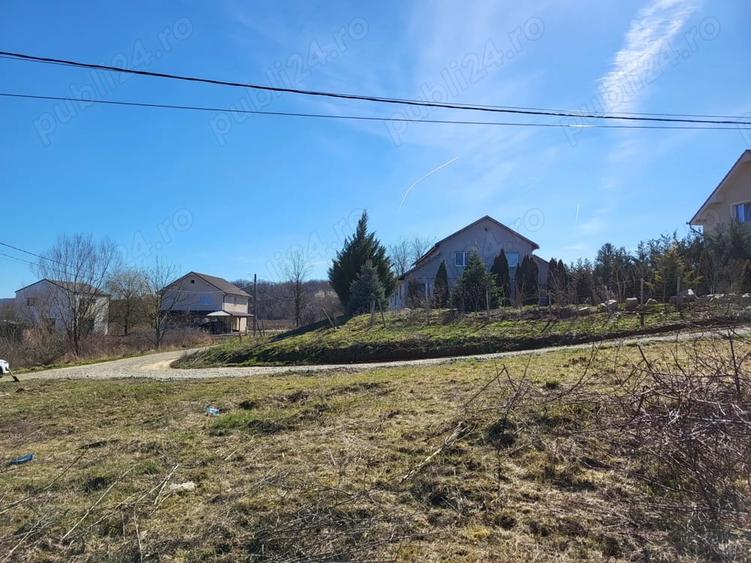 Teren de 647 mp, în Paleu