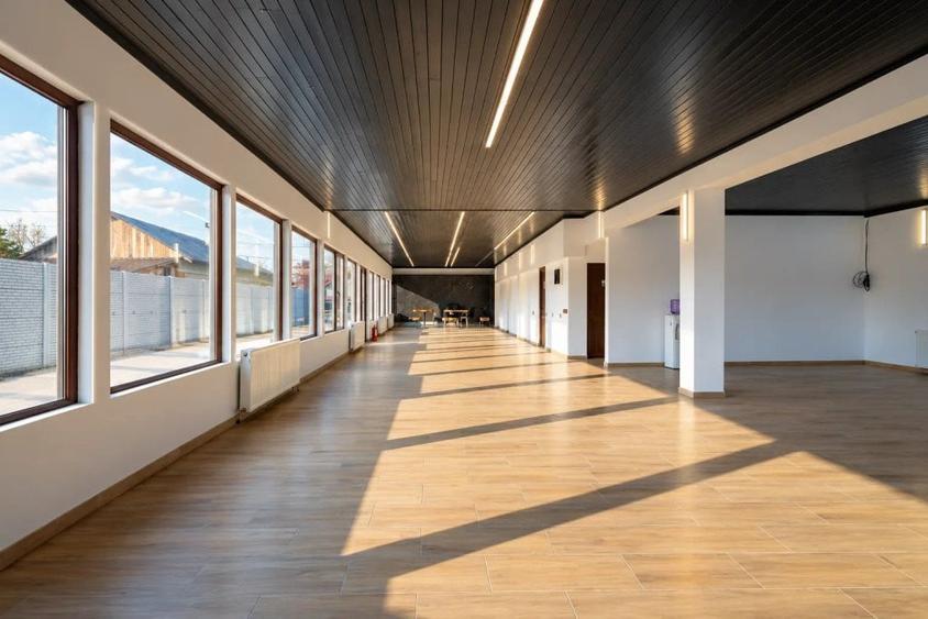 Spațiu comercial, de 276 mp, în Alexandriei