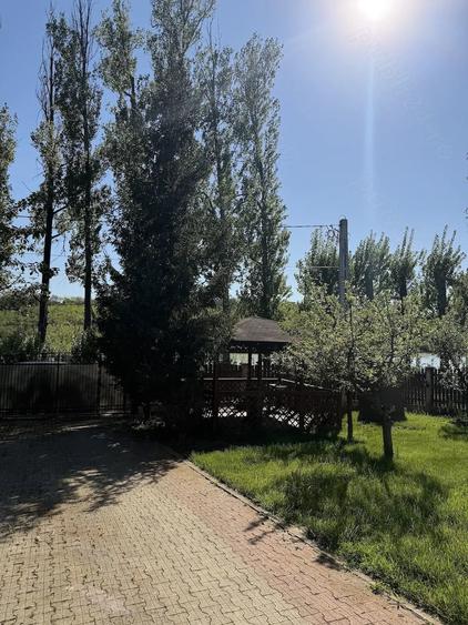 Casă cu Teren 1100 Mp în Central
