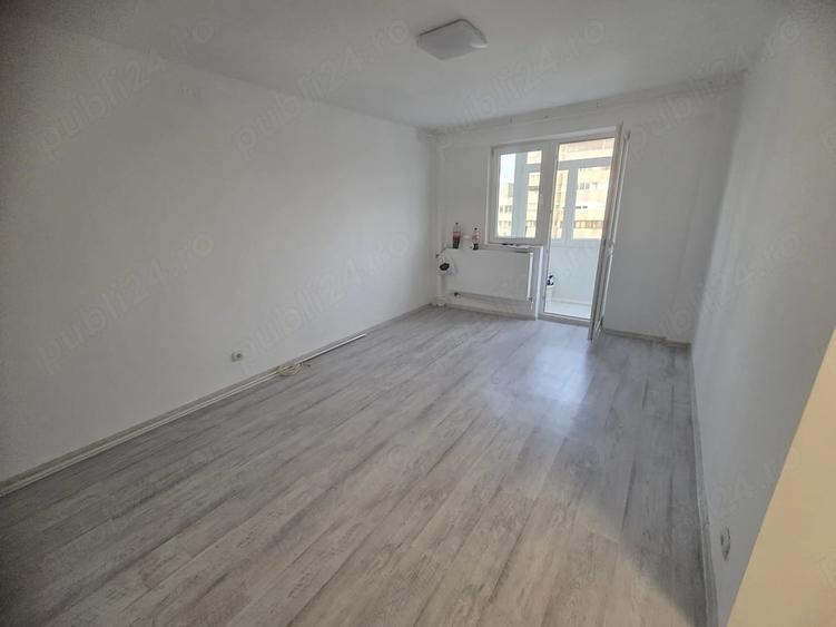 Apartament cu 2 camere semidecomandat în Pantelimon