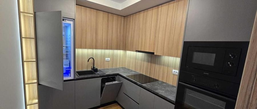 Apartament cu 2 camere semidecomandat, mobilat în Pipera