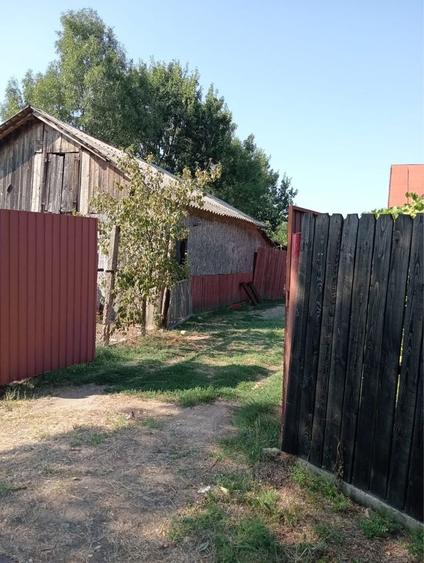 Casă cu 3 camere în Suseni