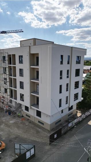 Apartament cu 3 camere decomandat în Rădăuți