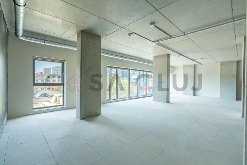 Birou, de 227.17999267578 mp, în Mărăști