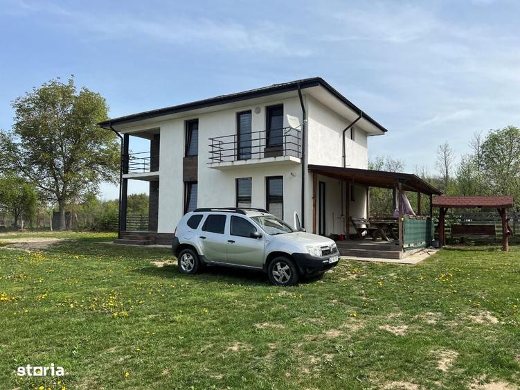 Casă cu 4 camere în Central