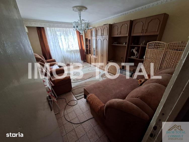 Garsoniera Gavana 2, parter cu balcon - 2