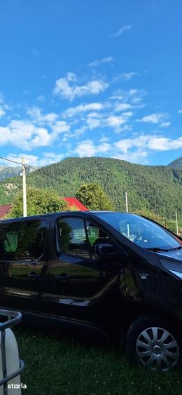 Casă cu 4 camere cu Teren 1045 Mp în Moieciu