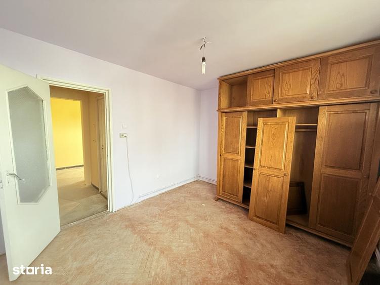 Apartament cu 2 camere decomandat în Central