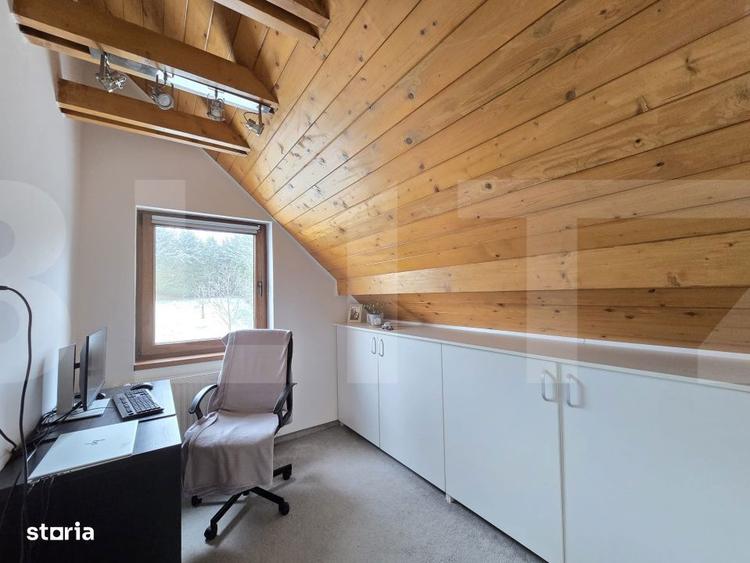Casă cu 8 camere cu Teren 1122 Mp în Ciurila