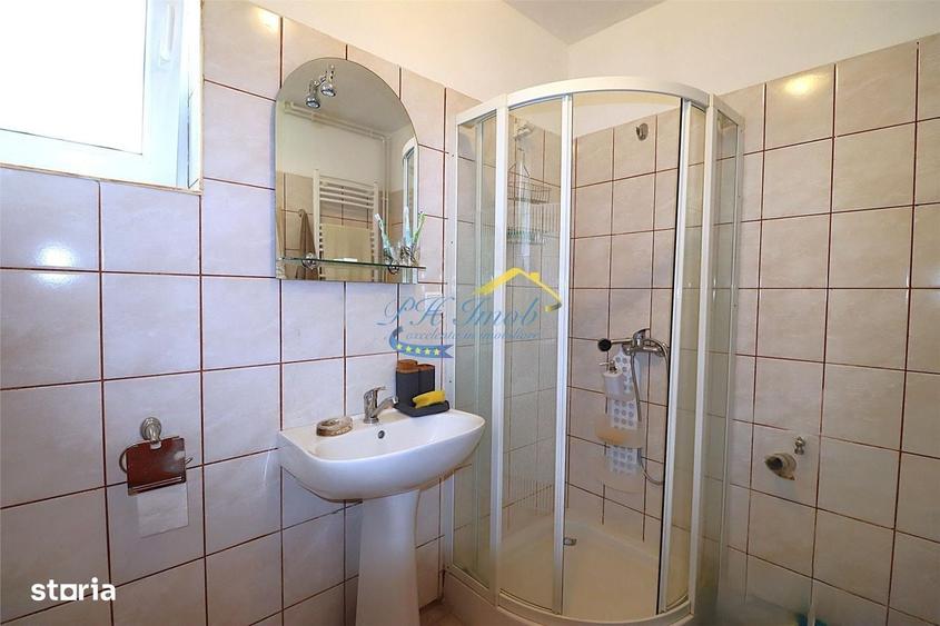 Casă cu 4 camere cu Teren 1237 Mp în Brebu