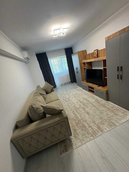 Apartament cu 2 camere decomandat în Exterior Vest