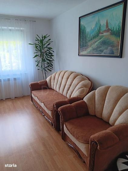 Apartament cu 3 camere în Remetea