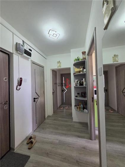 Apartament cu 3 camere decomandat în Doamna Ghica