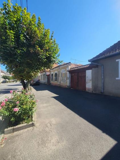Casă cu 3 camere în Central