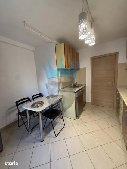 Apartament cu 3 camere decomandat, mobilat în Lacul Tei