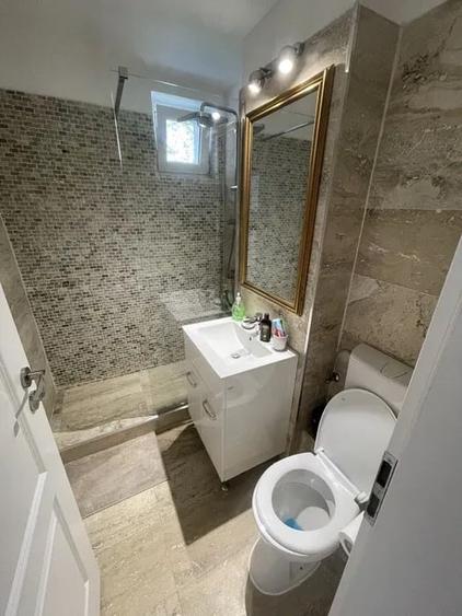 Apartament cu 4 camere decomandat, mobilat în Arcul de Triumf