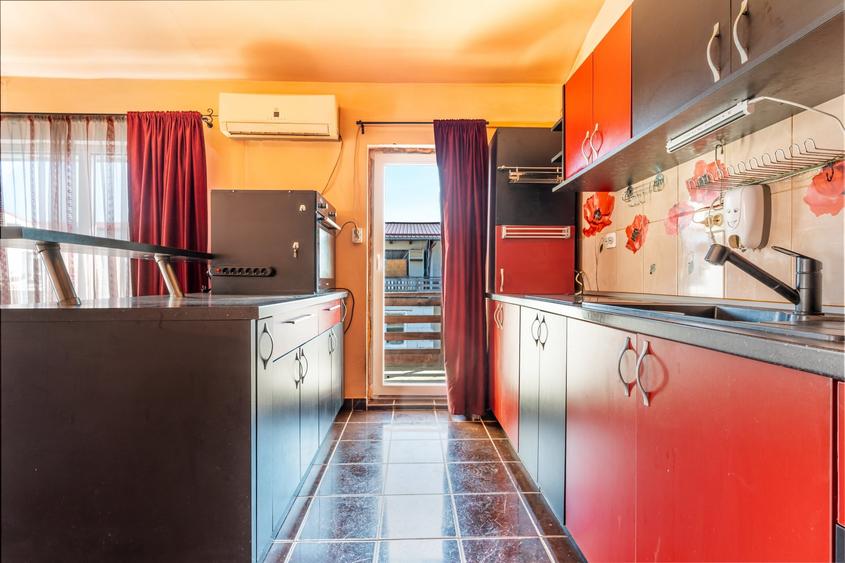 Apartament cu 2 camere semidecomandat, mobilat în Florești