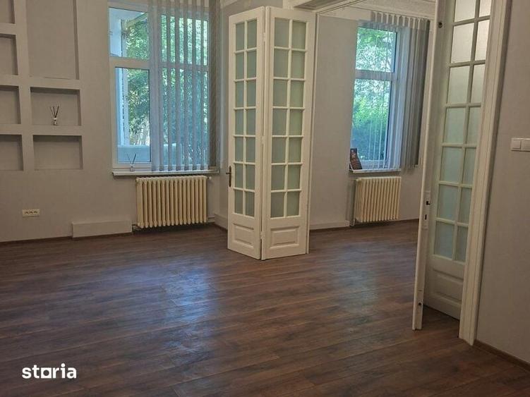Spațiu comercial, de 70 mp, în Rosetti