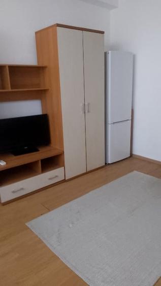 Garsonieră nedecomandată, mobilată în Gara