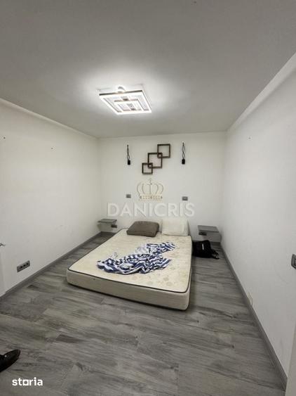 Apartament cu 3 camere decomandat în Tomis II