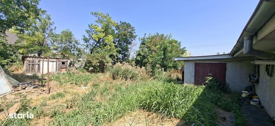 Casă cu 3 camere în Costi