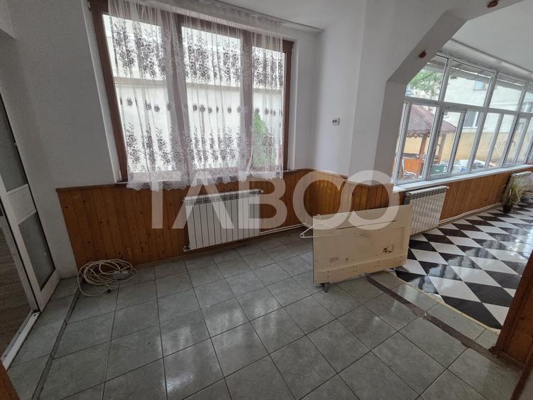 Casă individuală cu 4 camere cu Canalizare în Făgăraș