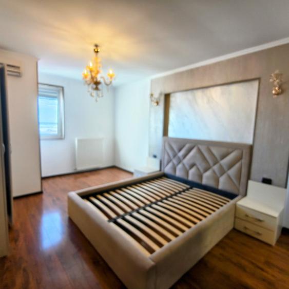 Apartament cu 2 camere semidecomandat în Micălaca