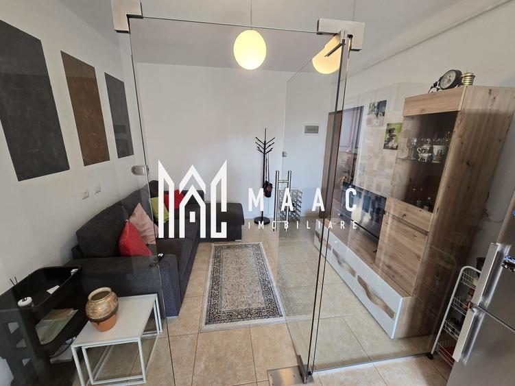 Apartament cu 3 camere decomandat în Piața Cluj