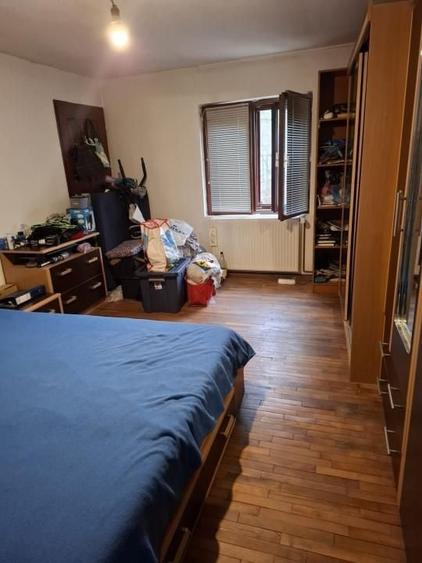 Casă individuală cu 6 camere cu Canalizare în Poiana Câmpina