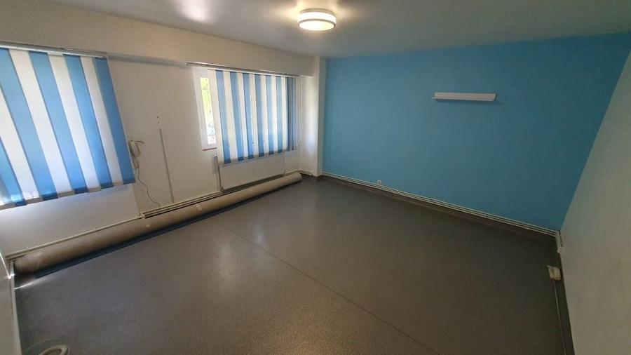 Apartament cu 2 camere decomandat în Sârbi