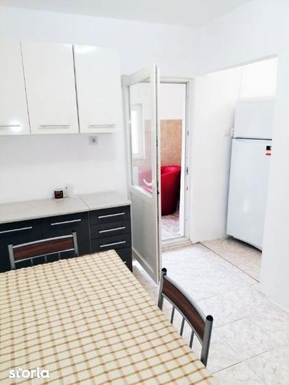 Apartament cu 2 camere decomandat în Est