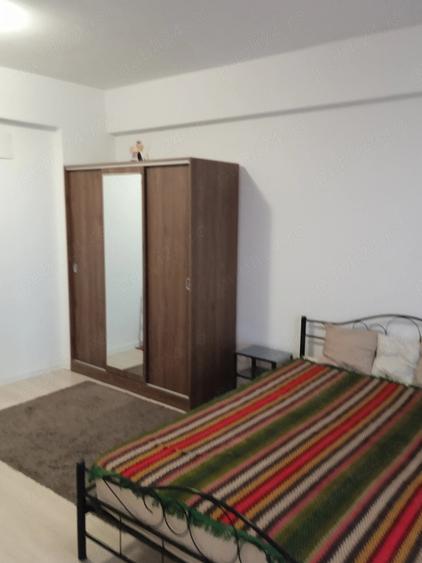 Garsonieră decomandată în Drumul Taberei