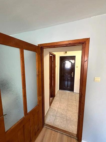 Garsonieră decomandată în Buziașului