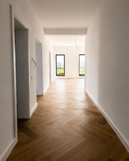 Casă cu 4 camere cu Teren 500 Mp în Corbeanca