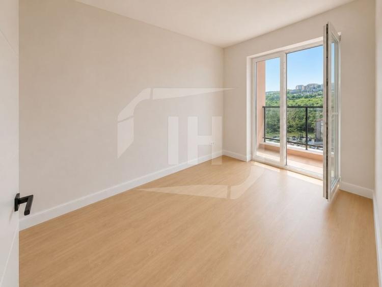 Apartament 3 camere, zona Vivo Mall - 4