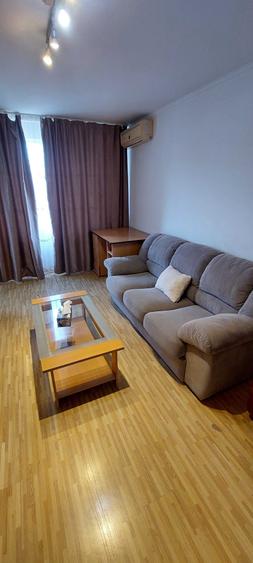Apartament cu 2 camere decomandat în Berceni