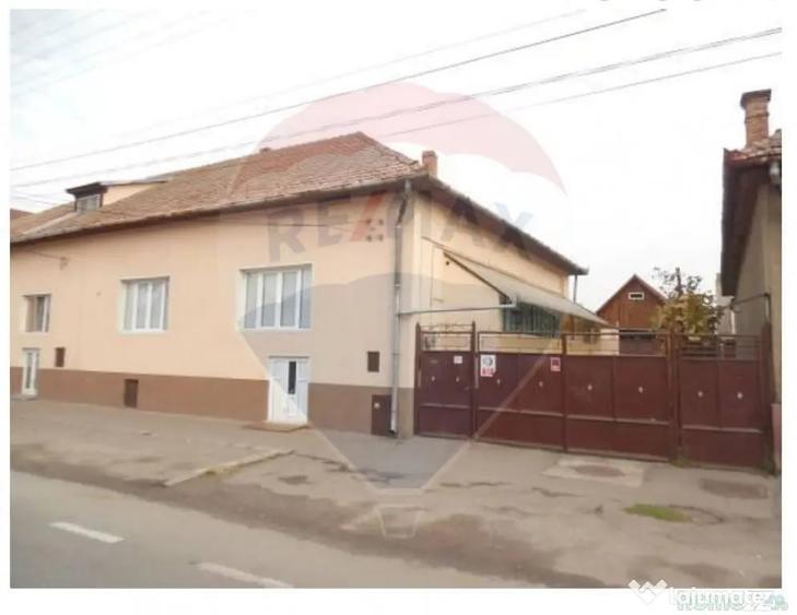 Casă cu 3 camere cu Teren 540 Mp în Ultracentral